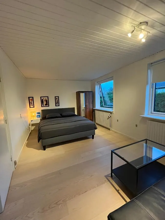 Room In Billund Near Lego House & Legoland 0*,  Danmark